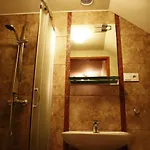 Quarto em Acomodações Particulares Aleksander *
