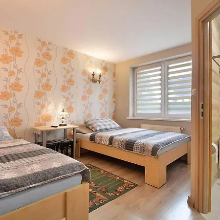 Aleksander Homestay