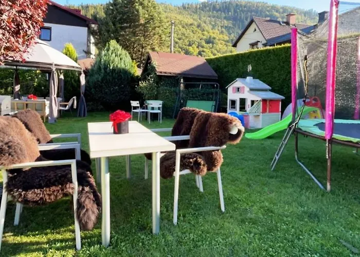 Homestay Aleksander *